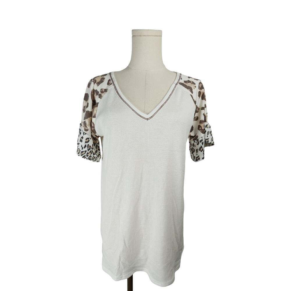 BiB! Women's Size S Waffle Knit V-Neck Top with Leopard Print Ruffle Sleeves